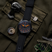 Load image into Gallery viewer, Seiko 5 Sports Watch SRPH33
