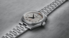Load image into Gallery viewer, Oris ProPilot Date Watch
