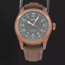 Load and play video in Gallery viewer, Oris Big Crown Pointer Date Bronze (Model: 754 7741 3167)
