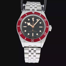 Load and play video in Gallery viewer, Tudor Black Bay 41 (Model: 7941A1A0RU-0003)
