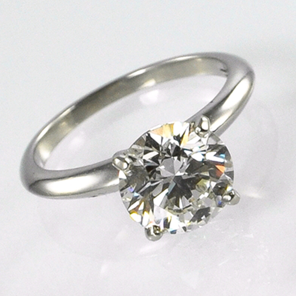 Hearts on Fire Platinum Insignia Solitaire