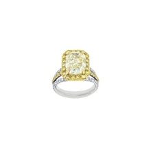 Load image into Gallery viewer, Royal Collection Diamond Engagement Ring
