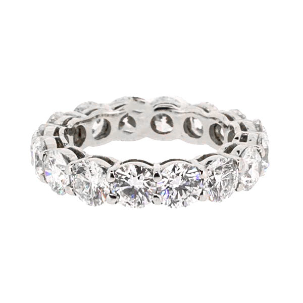 Royal Collection 16 Stone Eternity Wedding Band