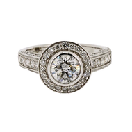 Vault Collection Diamond Engagement Ring