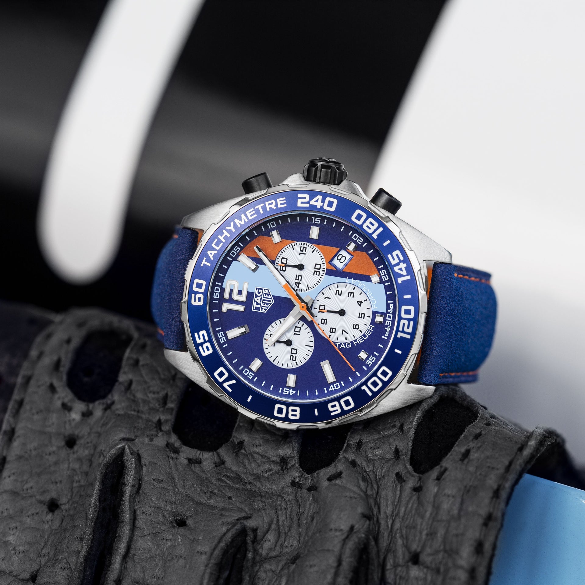 TAG Heuer Gulf Formula – Royal Jewelers